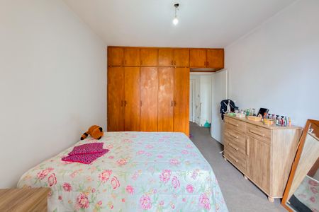 Casa à venda com 200m², 3 quartos e 2 vagas Casa à venda com 200m², 3 quartos e 2 vagasQuarto 3