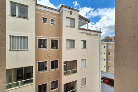 Apartamento à venda com 56m², 2 quartos e 1 vagaVista da Área de Serviço 