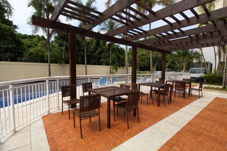 Apartamento para alugar com 50m², 1 quarto e 1 vagaPiscina