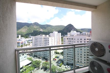 Varanda de apartamento para alugar com 1 quarto, 50m² em Jacarepaguá, Rio de Janeiro