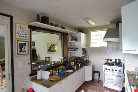 Cozinha de casa de condomínio à venda com 3 quartos, 200m² em Itanhangá, Rio de Janeiro