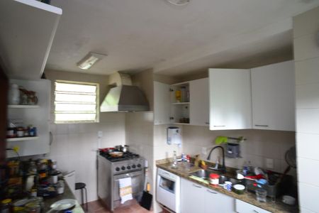 Cozinha de casa de condomínio à venda com 3 quartos, 200m² em Itanhangá, Rio de Janeiro