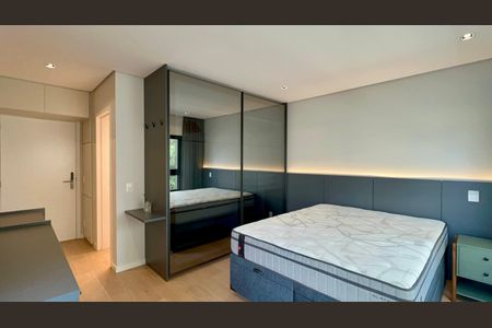 Studio à venda com 33m², 1 quarto e sem vaga Studio à venda com 33m², 1 quarto e sem vagaQuarto