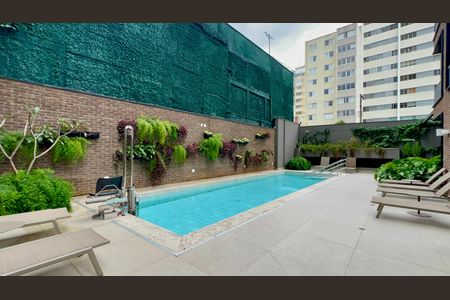 Studio à venda com 33m², 1 quarto e sem vaga Studio à venda com 33m², 1 quarto e sem vagaPiscina