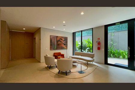 Studio à venda com 33m², 1 quarto e sem vaga Studio à venda com 33m², 1 quarto e sem vagaHall de entrada