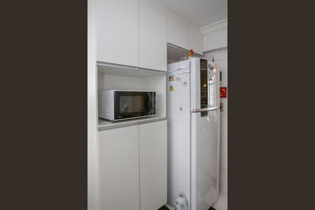 Apartamento à venda com 87m², 2 quartos e sem vagaCozinha e Área de Serviço