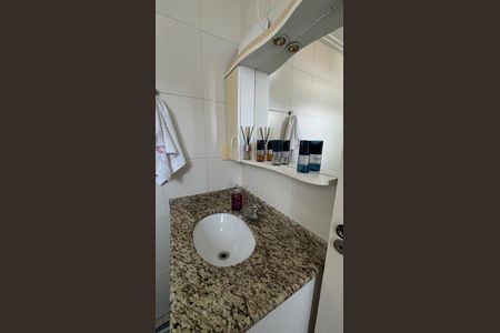 Apartamento à venda com 52m², 2 quartos e 1 vaga Apartamento à venda com 52m², 2 quartos e 1 vagaBanheiro da Suíte