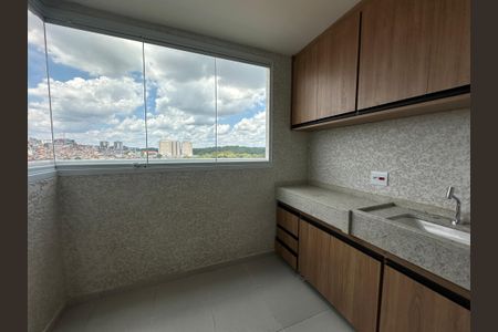 Apartamento para alugar com 70m², 2 quartos e 1 vagaVaranda