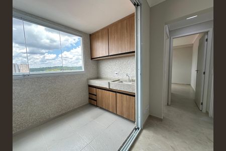 Apartamento para alugar com 70m², 2 quartos e 1 vagaVaranda