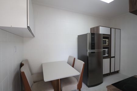 Apartamento à venda com 72m², 3 quartos e sem vagaCozinha
