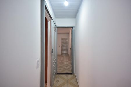 Corredor de casa para alugar com 2 quartos, 60m² em Jardim Umarizal, São Paulo