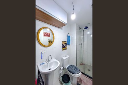 Banheiro de apartamento à venda com 1 quarto, 29m² em Sacoma, São Paulo