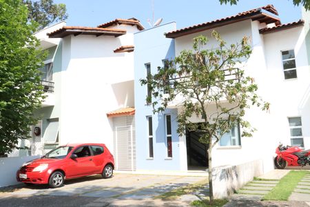 Casa de Condomínio para alugar com 4 quartos, 158m² em Granja Viana, Cotia
