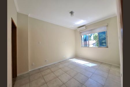 Sala de apartamento para alugar com 1 quarto, 40m² em Santa Teresa, Rio de Janeiro
