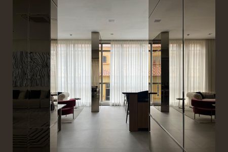 Apartamento para alugar com 37m², 1 quarto e sem vagaÁrea comum - Salão de festas