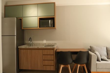 Apartamento para alugar com 37m², 1 quarto e sem vagaSala e Cozinha Integrada
