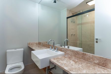 Studio para alugar com 37m², 1 quarto e sem vaga Studio para alugar com 37m², 1 quarto e sem vagaBanheiro