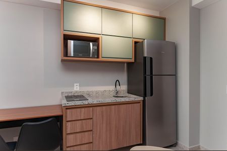 Studio para alugar com 37m², 1 quarto e sem vaga Studio para alugar com 37m², 1 quarto e sem vagaCozinha Americana