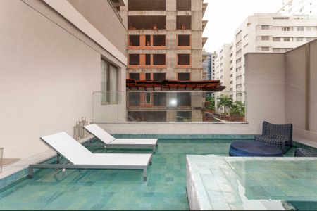 Studio para alugar com 37m², 1 quarto e sem vaga Studio para alugar com 37m², 1 quarto e sem vagaÁrea Comum - Piscina