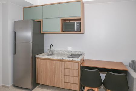 Studio para alugar com 37m², 1 quarto e sem vaga Studio para alugar com 37m², 1 quarto e sem vagaSala e Cozinha