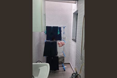 Casa à venda com 2 quartos, 44m² em Vila Carrão, São Paulo