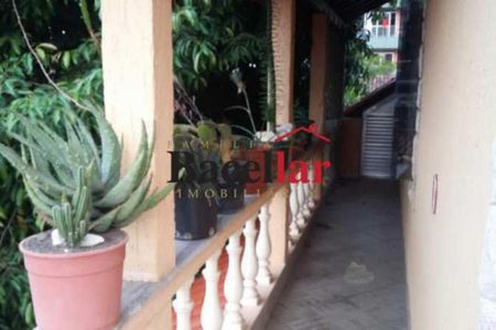 Casa à venda com 4 quartos, 337m² em Andaraí, Rio de Janeiro