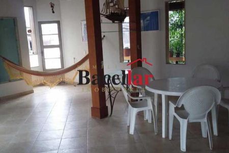 Casa à venda com 4 quartos, 337m² em Andaraí, Rio de Janeiro