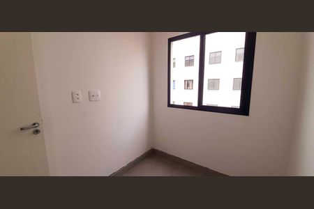 Apartamento para alugar com 2 quartos, 36m² em Veloso, Osasco
