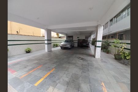 Apartamento para alugar com 49m², 1 quarto e 1 vaga Apartamento para alugar com 49m², 1 quarto e 1 vagaGaragem