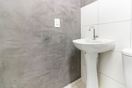 Apartamento para alugar com 40m², 2 quartos e sem vagaBanheiro