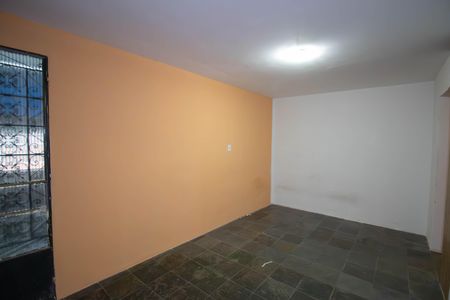 Sala 2 de apartamento para alugar com 2 quartos, 69m² em Santa Catarina, São Gonçalo