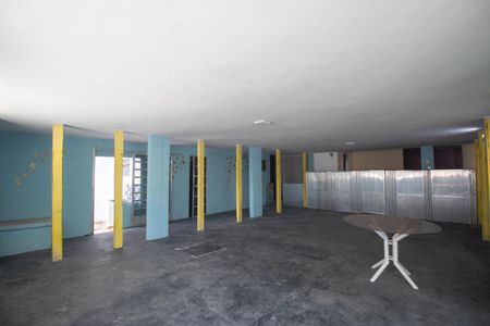 Apartamento para alugar com 69m², 2 quartos e 1 vaga Apartamento para alugar com 69m², 2 quartos e 1 vagaÁrea comum - Salão de festas