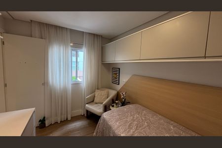 Apartamento à venda com 92m², 3 quartos e 2 vagas Apartamento à venda com 92m², 3 quartos e 2 vagasQuarto