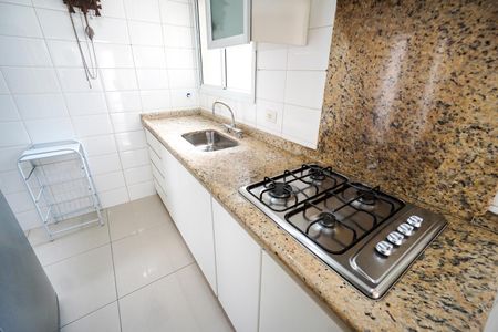 Apartamento à venda com 92m², 3 quartos e 2 vagasPia e cooktop