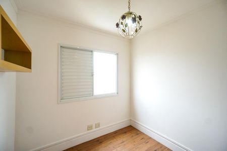 Apartamento à venda com 92m², 3 quartos e 2 vagasQuarto 02