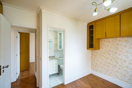 Apartamento à venda com 92m², 3 quartos e 2 vagasSuíte