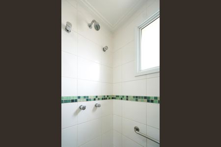 Apartamento à venda com 92m², 3 quartos e 2 vagasChuveiro