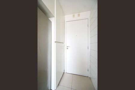 Apartamento à venda com 92m², 3 quartos e 2 vagasEntrada de serviço