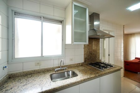 Apartamento à venda com 92m², 3 quartos e 2 vagasCozinha