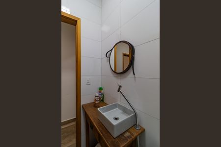 Casa à venda com 100m², 3 quartos e sem vaga Casa à venda com 100m², 3 quartos e sem vagaLavabo