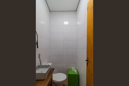 Casa à venda com 100m², 3 quartos e sem vaga Casa à venda com 100m², 3 quartos e sem vagaLavabo