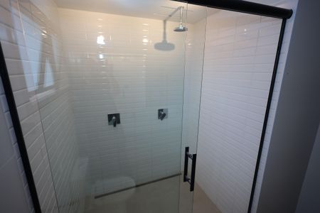 Apartamento para alugar com 216m², 4 quartos e 3 vagasBanheiro do Quarto 4
