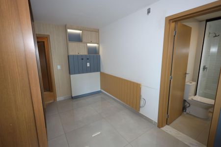 Apartamento para alugar com 216m², 4 quartos e 3 vagasQuarto 2