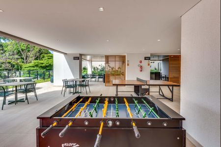 Apartamento para alugar com 216m², 4 quartos e 3 vagas Apartamento para alugar com 216m², 4 quartos e 3 vagasSala de Jogos
