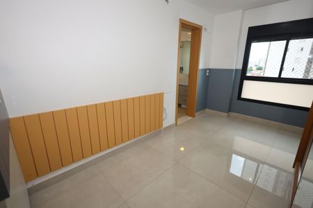Apartamento para alugar com 216m², 4 quartos e 3 vagasQuarto 2