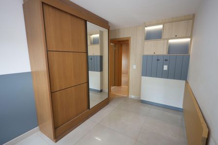Apartamento para alugar com 216m², 4 quartos e 3 vagasQuarto 2