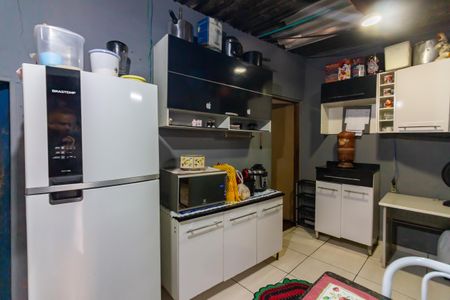 Casa para alugar com 50m², 2 quartos e 1 vagaSala e Cozinha 