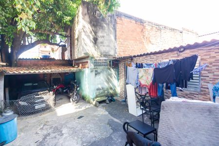 Casa para alugar com 50m², 2 quartos e 1 vagaQuintal