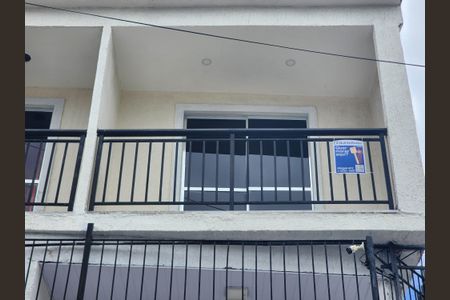 Apartamento para alugar com 57m², 2 quartos e 1 vaga Apartamento para alugar com 57m², 2 quartos e 1 vagaFachada