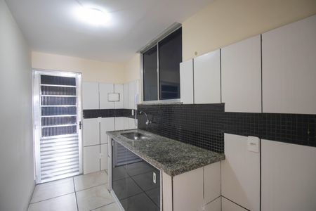 Apartamento para alugar com 57m², 2 quartos e 1 vaga Apartamento para alugar com 57m², 2 quartos e 1 vagaCozinha